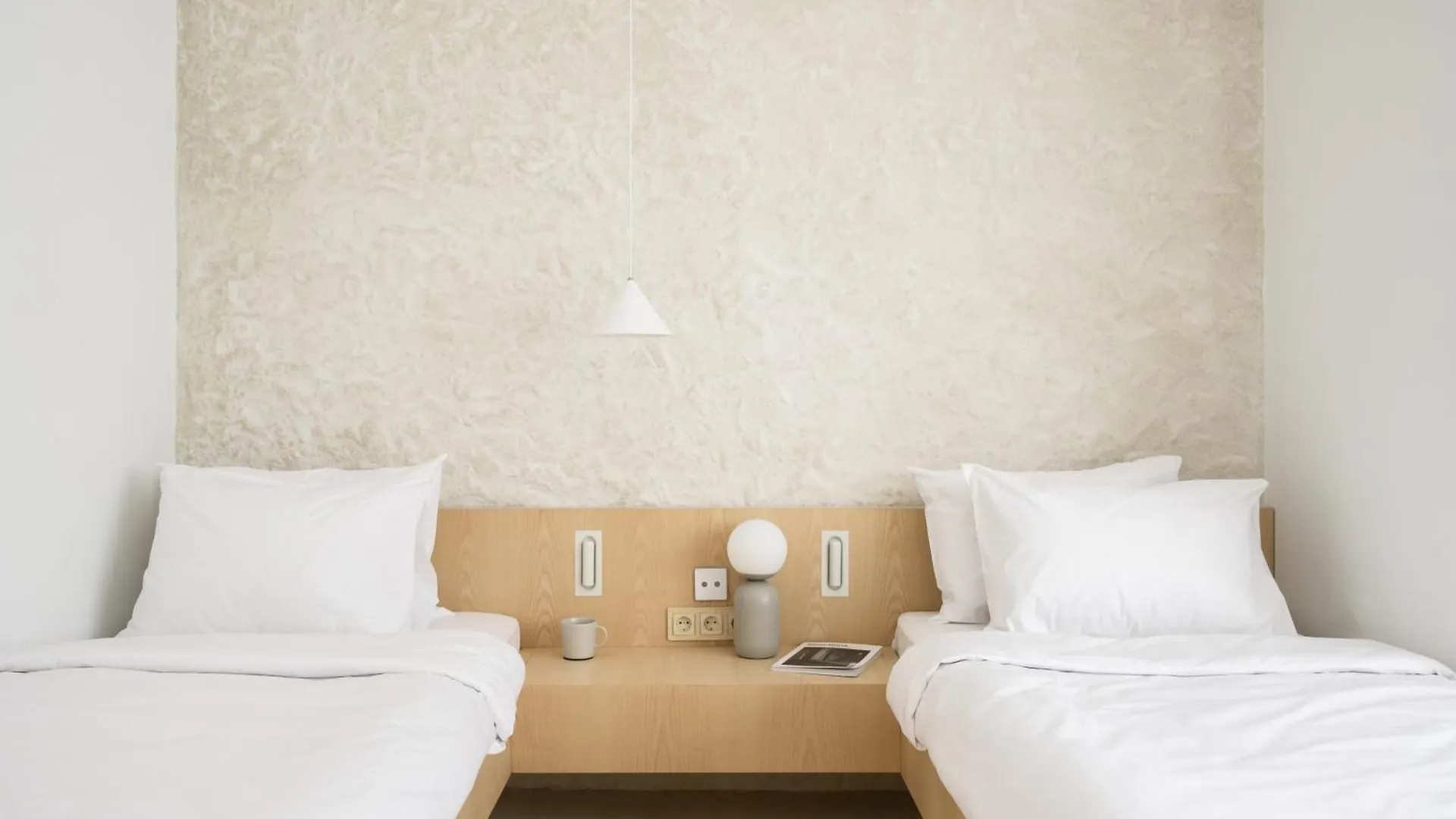 Hotel Hello Plovdiv - Free Parking And Pet Friendly